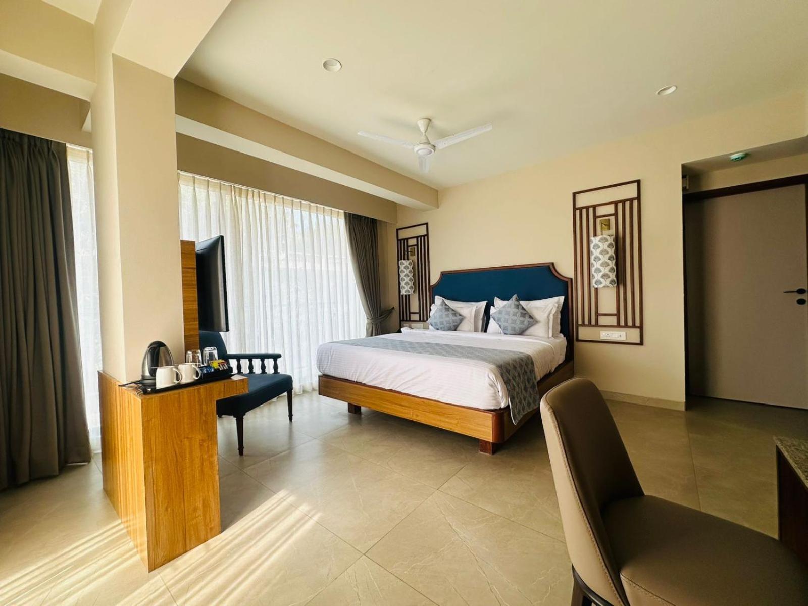 באג'ה Titanic Boutique Hotel מראה חיצוני תמונה